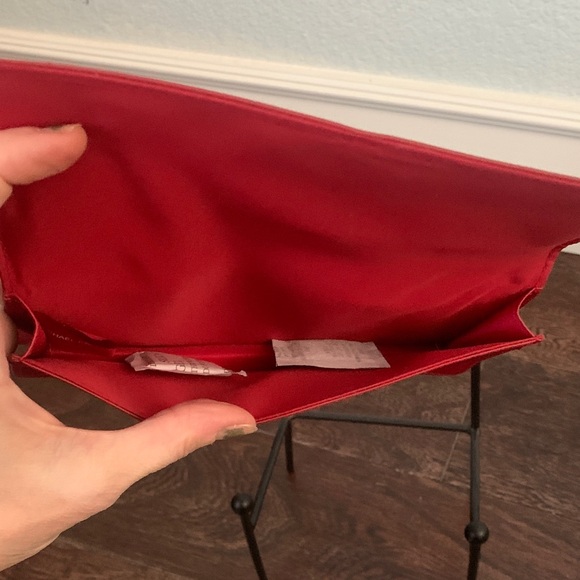 Michael Kors Scarlet Wallet 8 X 3 X 1. NEW WITHOUT TAGS - Picture 3 of 4